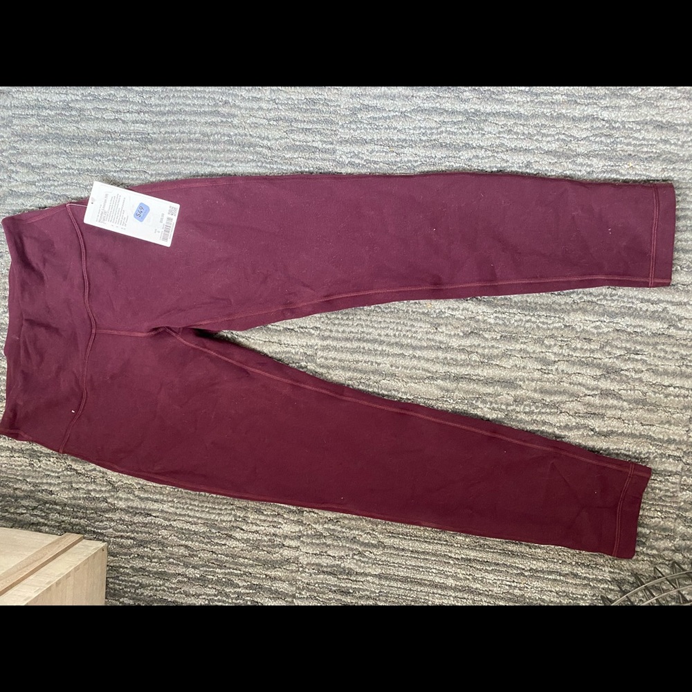 Lululemon Wunder Lounge HR Tight 28”
